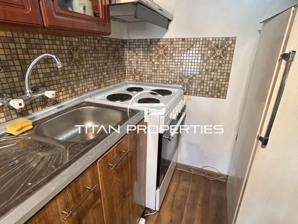 Дава се под наем Етаж от къща в Варна, м-т Траката - 75 кв.м за 381.99 € - Снимка #1