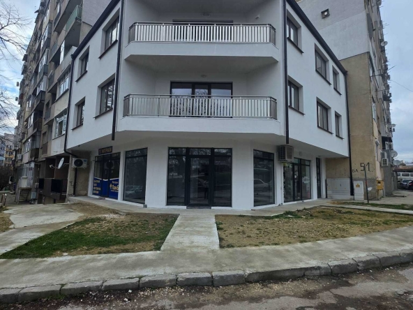 Дава се под наем  в Добрич, Дружба 1 -  кв.м за 153 € - Снимка #1