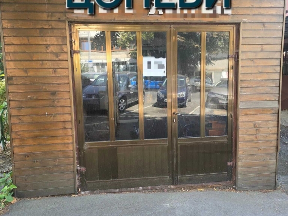 Дава се под наем Магазин в Несебър - 15 кв.м за 204 € - Снимка #1