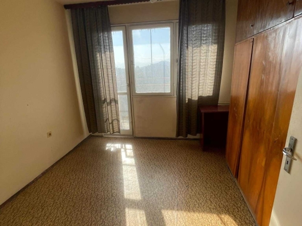 Двустаен апартамент в Пловдив, Кършияка - 760 кв.м за 106 €/кв.м - Снимка #1