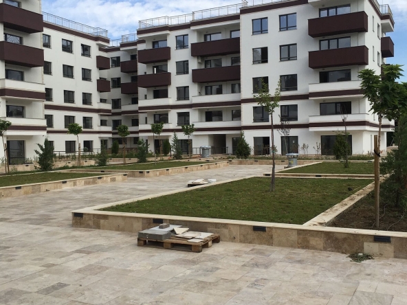 Двустаен апартамент в Перник, Изток - 71 кв.м за 775 €/кв.м - Снимка #1