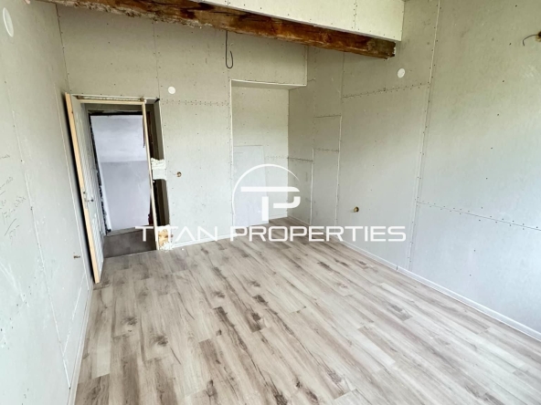 Етаж от къща в Пловдив, Център - 108 кв.м за 921 €/кв.м - Снимка #1