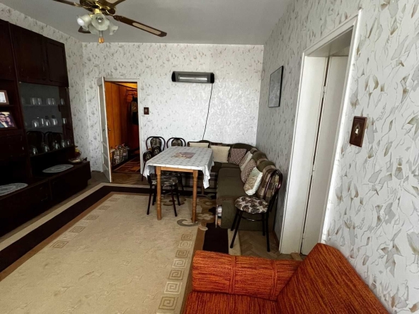 Тристаен апартамент в Хасково, Куба - 87 кв.м за 528 €/кв.м - Снимка #1