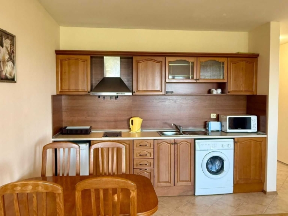 Двустаен апартамент в Бяла - 75 кв.м за 470 €/кв.м - Снимка #1