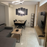 Дава се под наем Тристаен апартамент в Пловдив, Център - 80 кв.м за 698.19 € - Снимка #1