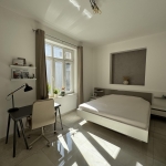 Дава се под наем Двустаен апартамент в София, Център - 55 кв.м за 847.62 € - Снимка #1