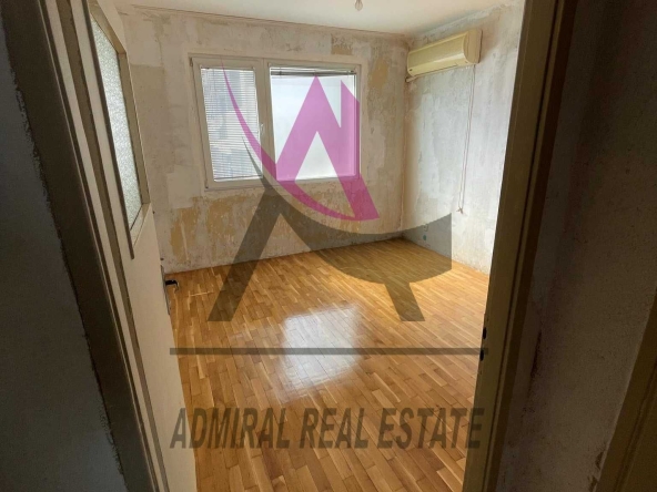 Тристаен апартамент в Варна, Младост 2 - 60 кв.м за 1131 €/кв.м - Снимка #1