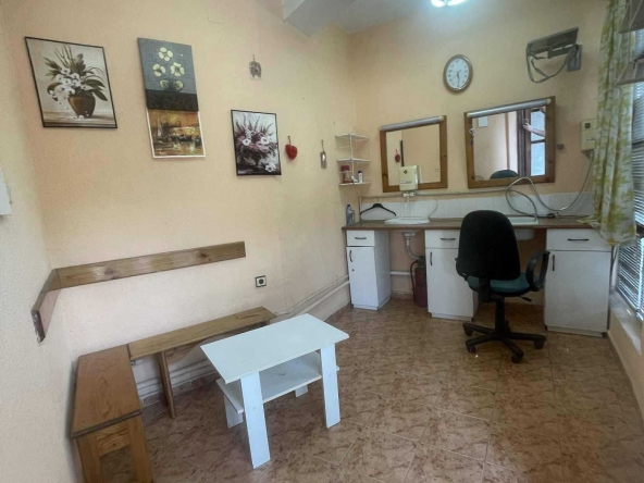 Магазин в Търговище, Вароша - 12 кв.м за 1063 €/кв.м - Снимка #1