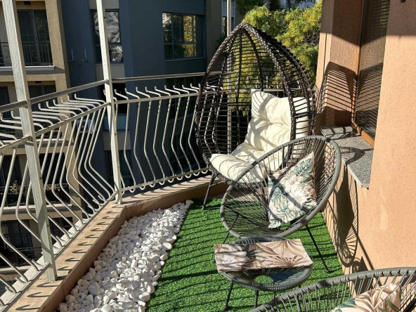 Двустаен апартамент в Пловдив, Кършияка - 59 кв.м за 1967 €/кв.м - Снимка #1
