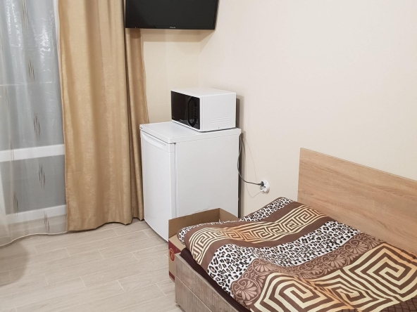 Дава се под наем Едностаен апартамент в Пловдив, Съдийски - 30 кв.м за 275 € - Снимка #1