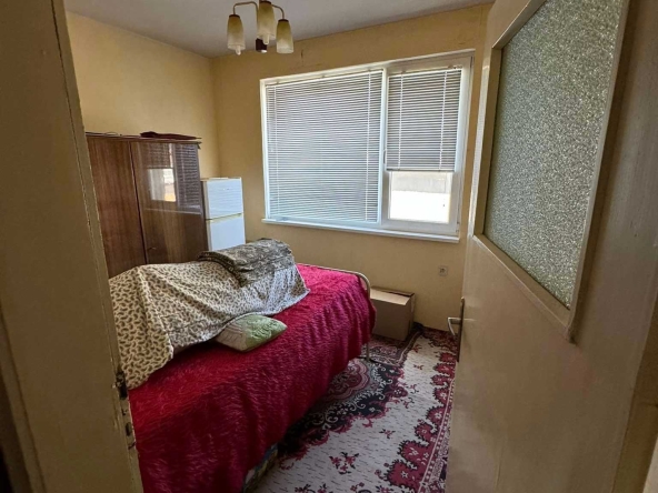 Тристаен апартамент в Казанлък - 92 кв.м за 1142 €/кв.м - Снимка #1