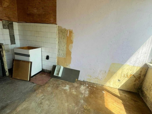 Тристаен апартамент в Търговище, Център - 78 кв.м за 915 €/кв.м - Снимка #1