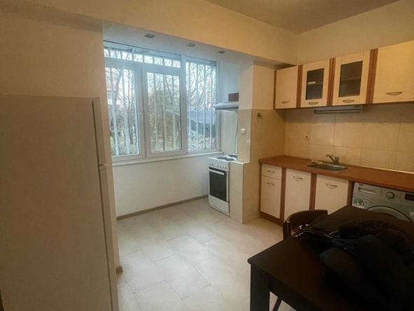 Дава се под наем Двустаен апартамент в София, Красно село - 70 кв.м за 637.5 € - Снимка #1