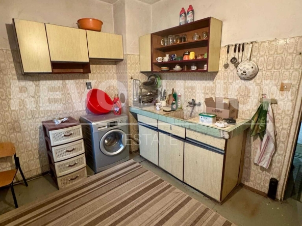 Тристаен апартамент в Пловдив, Въстанически - 102 кв.м за 1177 €/кв.м - Снимка #1