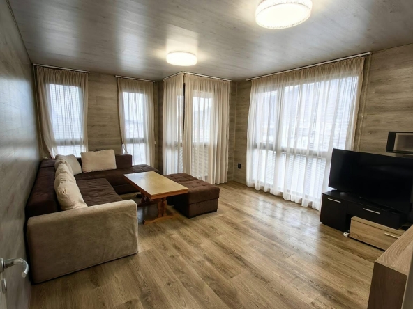 Дава се под наем Двустаен апартамент в Пловдив, Младежки Хълм - 64 кв.м за 600 € - Снимка #1