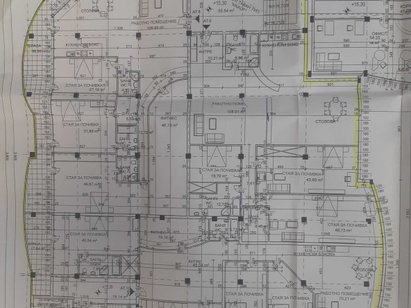 Офис в Пловдив, Център - 1140 кв.м за 351 €/кв.м - Снимка #1
