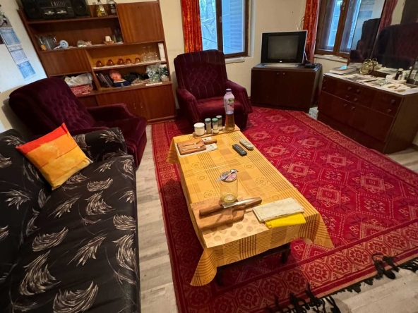 Къща в с. Стража, Област Търговище - 135 кв.м за 491 €/кв.м - Снимка #1