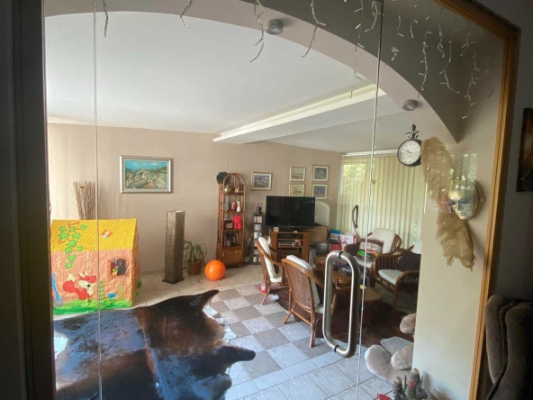 Многостаен апартамент в Пловдив, Младежки Хълм - 130 кв.м за 2539 €/кв.м - Снимка #1