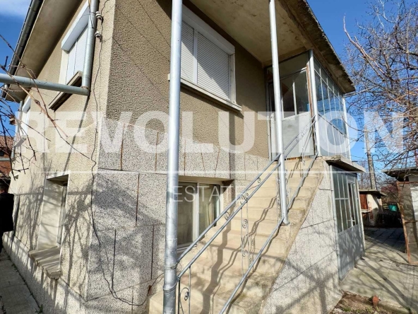 Къща в Пловдив, Център - 124 кв.м за 807 €/кв.м - Снимка #1