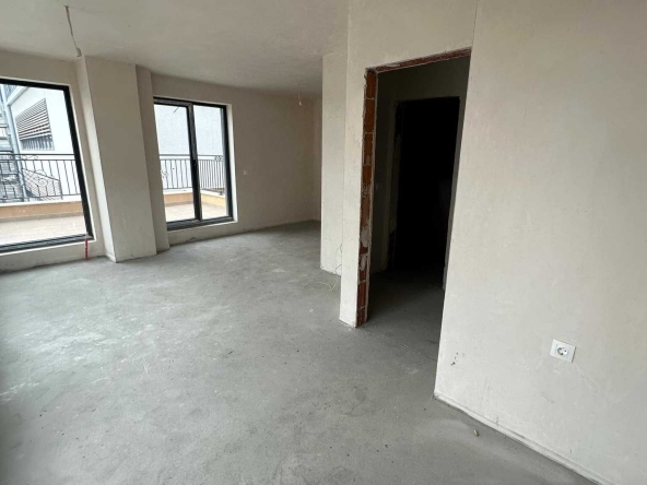 Тристаен апартамент в Пловдив, Кършияка - 108 кв.м за 1500 €/кв.м - Снимка #1