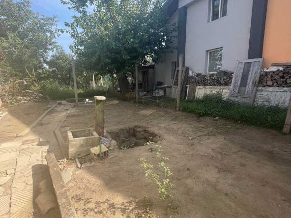 Къща в Търговище, Вароша - 100 кв.м за 1051 €/кв.м - Снимка #1