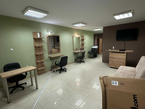 Офис в Пловдив, Коматево - 63 кв.м за 2116 €/кв.м - Снимка #1