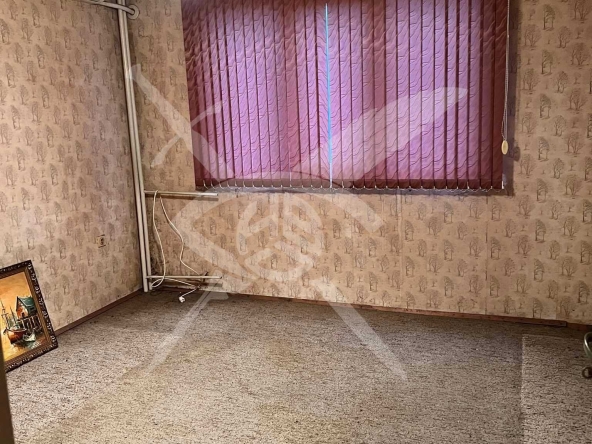 Тристаен апартамент в Варна, Автогара - 100 кв.м за 1554 €/кв.м - Снимка #1