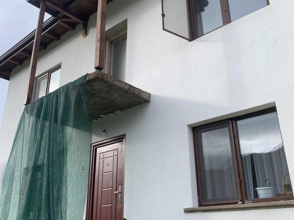 Къща в с. Средногорци, Област Смолян - 90 кв.м за 889 €/кв.м - Снимка #1