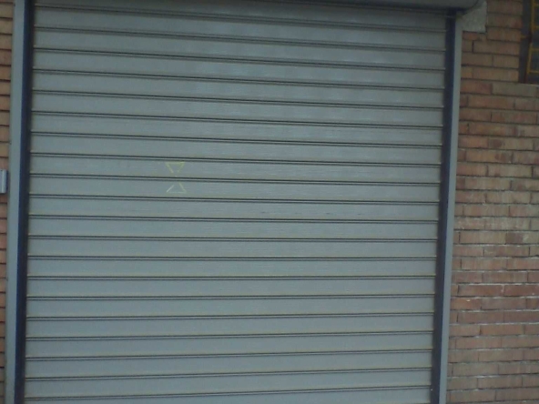 Дава се под наем Гараж / Паркомясто в София, Лозенец - 20 кв.м за 91.8 € - Снимка #1