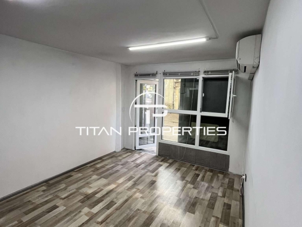 Дава се под наем Магазин в Варна, Левски - 35 кв.м за 400 € - Снимка #1