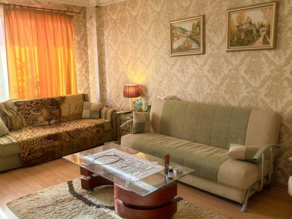 Двустаен апартамент в Плевен, Дружба 3 - 63 кв.м за 1318 €/кв.м - Снимка #1
