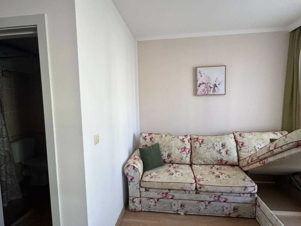 Двустаен апартамент в к.к. Слънчев бряг - 65 кв.м за 1124 €/кв.м - Снимка #1