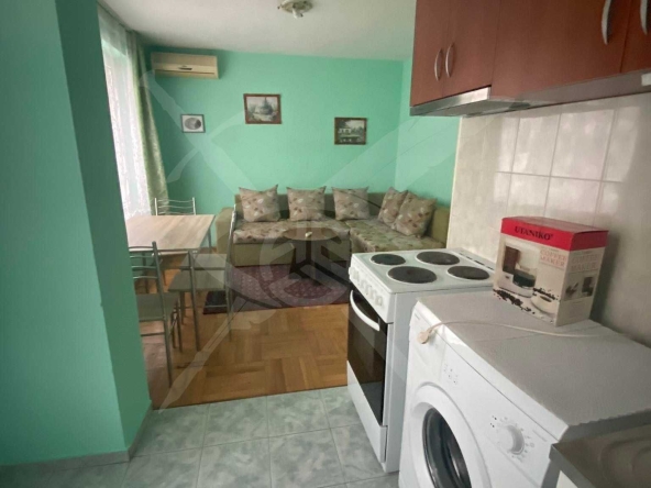 Дава се под наем Двустаен апартамент в Варна, Спортна зала - 56 кв.м за 450 € - Снимка #1