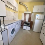 Дава се под наем Етаж от къща в Варна, Левски - 78 кв.м за 420 € - Снимка #1