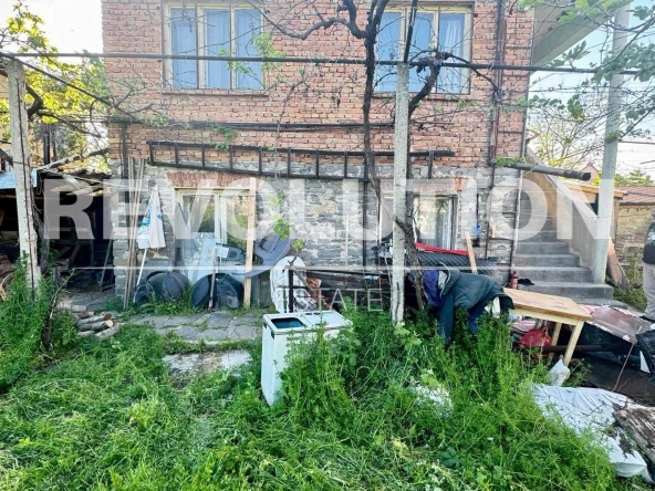 Къща в с. Първенец, Област Пловдив - 150 кв.м за 954 €/кв.м - Снимка #1