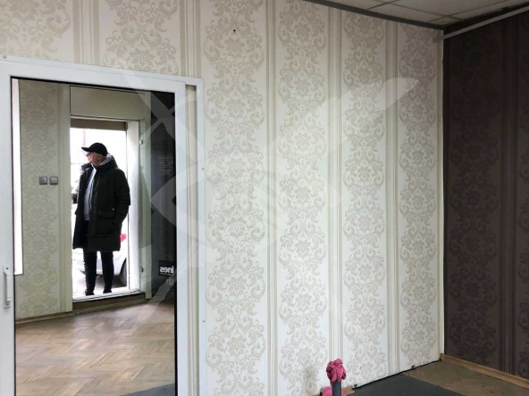 Дава се под наем Магазин в Варна, Гръцка махала - 25 кв.м за 250 € - Снимка #1