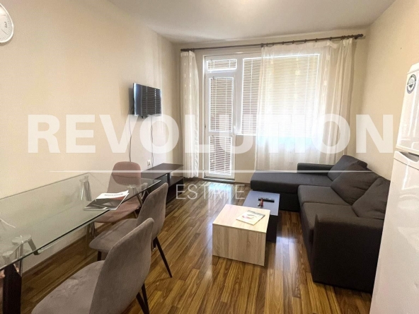 Дава се под наем Двустаен апартамент в Варна, Левски - 55 кв.м за 450 € - Снимка #1