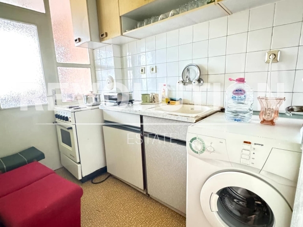Двустаен апартамент в Пловдив, Център - 49 кв.м за 2531 €/кв.м - Снимка #1