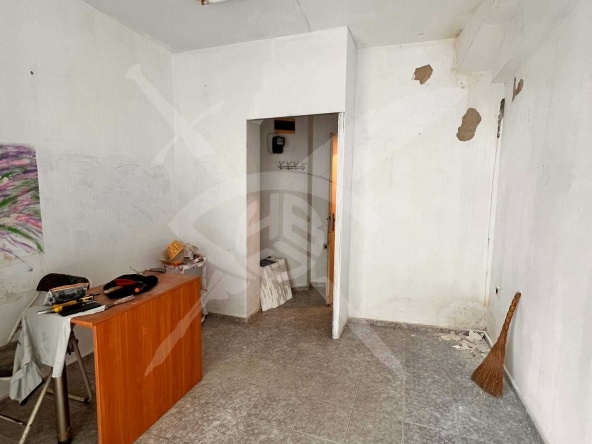 Дава се под наем Офис в Варна, Център - 17 кв.м за 225 € - Снимка #1