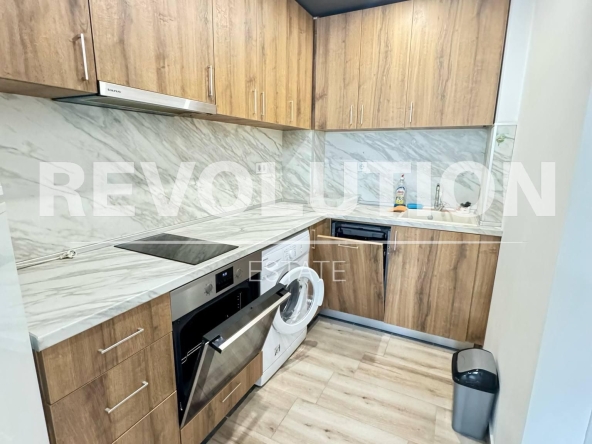 Двустаен апартамент в Пловдив, Южен - 71 кв.м за 1761 €/кв.м - Снимка #1