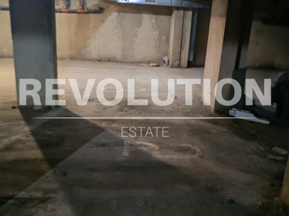 Дава се под наем Гараж / Паркомясто в Варна, Колхозен пазар - 16 кв.м за 75 € - Снимка #1