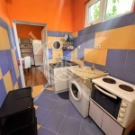 Дава се под наем Етаж от къща в Варна, Колхозен пазар - 50 кв.м за 153 € - Снимка #1