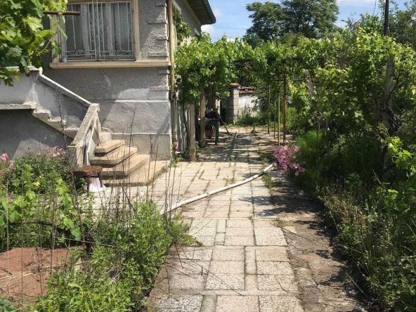 Къща в с. Черна гора, Област Стара Загора - 130 кв.м за 208 €/кв.м - Снимка #1