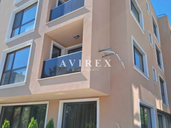 Двустаен апартамент в Пловдив, Коматево - 86 кв.м за 1323 €/кв.м - Снимка #1