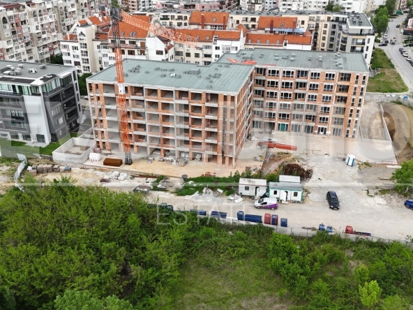 Двустаен апартамент в София, Малинова долина - 75 кв.м за 2100 €/кв.м - Снимка #1