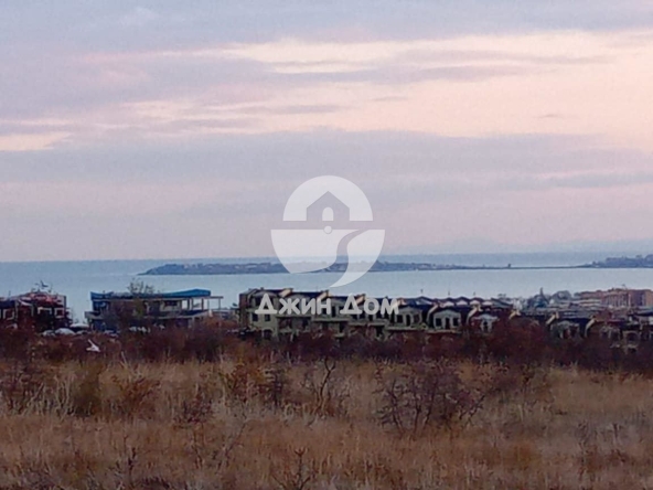 Парцел в с. Кошарица, Област Бургас - 3999 кв.м за 34 €/кв.м - Снимка #1