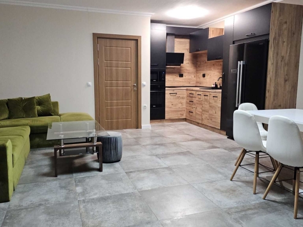 Двустаен апартамент в с. Марково, Област Пловдив - 95 кв.м за 751 €/кв.м - Снимка #1