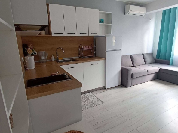 Дава се под наем Двустаен апартамент в Бургас, Сарафово - 60 кв.м за 408 € - Снимка #1