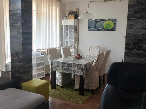 Тристаен апартамент в Търговище, Запад 1 - 67 кв.м за 1218 €/кв.м - Снимка #1