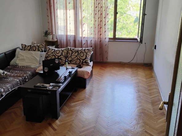 Четиристаен апартамент в Хасково, Овчарски - 169 кв.м за 1456 €/кв.м - Снимка #1